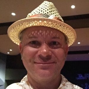 Meet your Posher, Jason